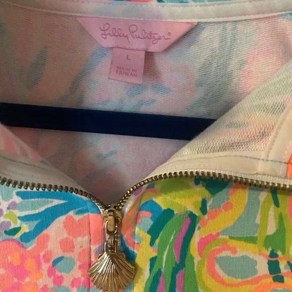 Lilly Pulitzer Popover EEUC - Picture 2 of 2